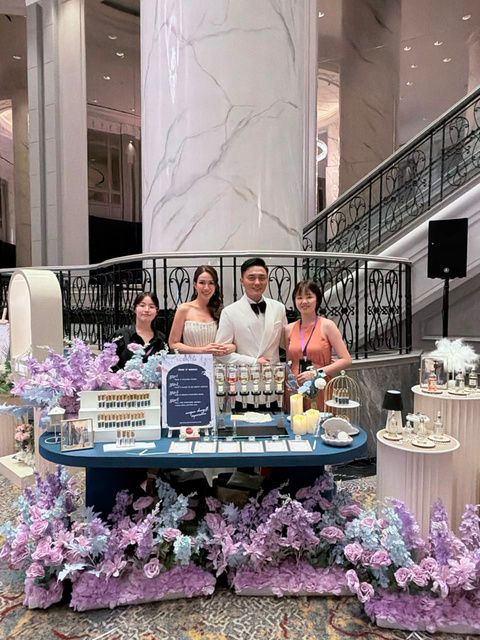Couple creating a wedding perfume at a gala Perfume Bar