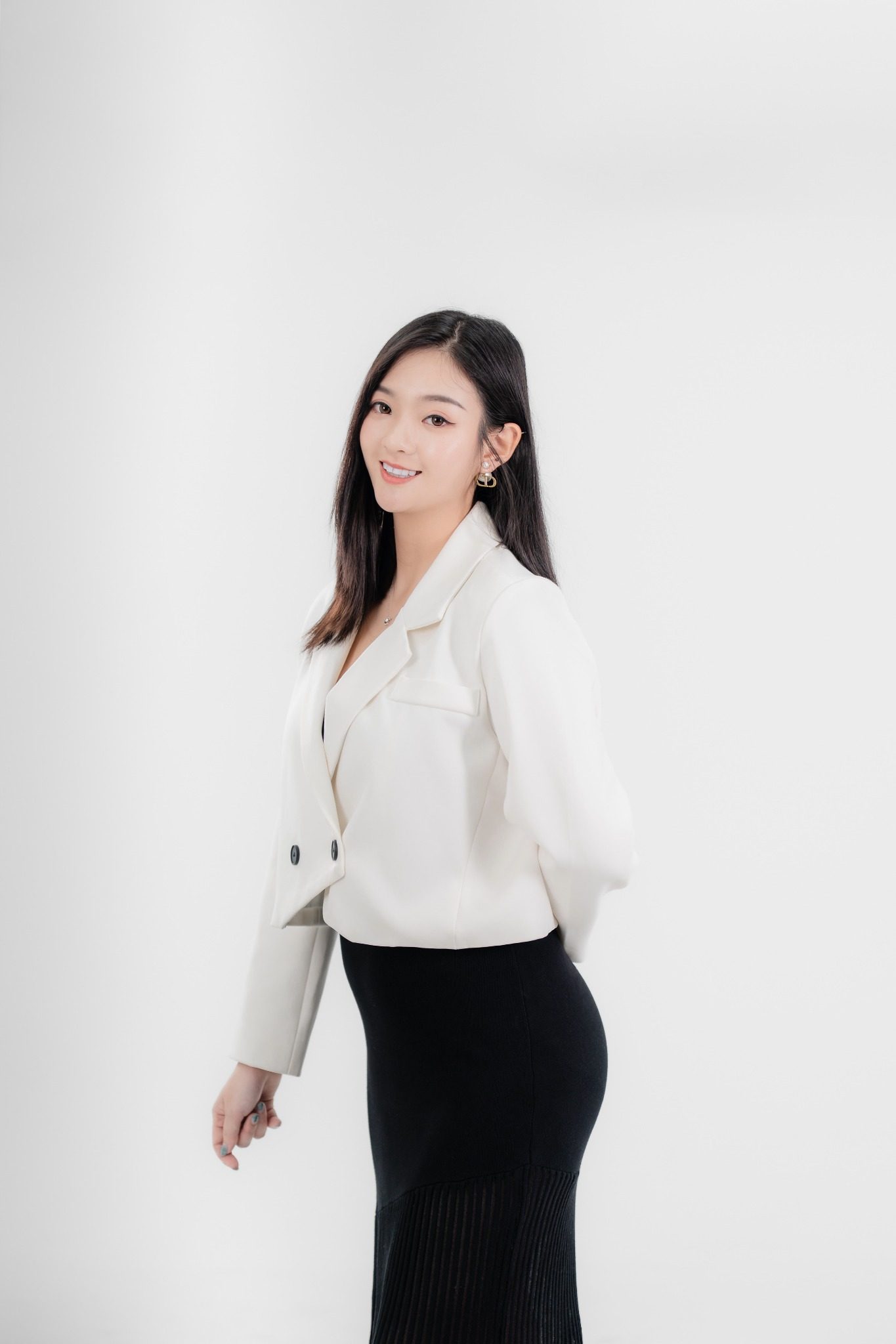 Miyaki Lee, founder of SCENSIA Fragrance